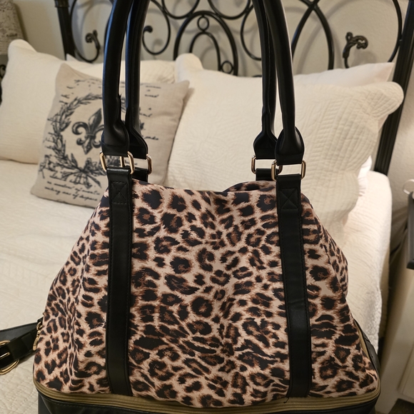Leopard Print Women's Travel Bag with Black & Gold Accents - Picture 2 of 8
